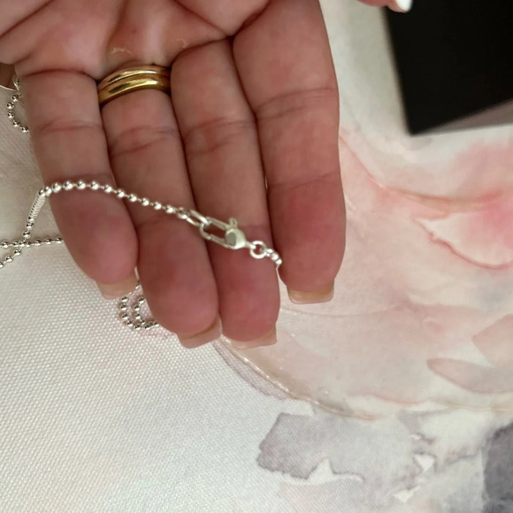 🆕️ Gucci .925 Silver Boule Oval pendant necklace - Picture 5 of 7